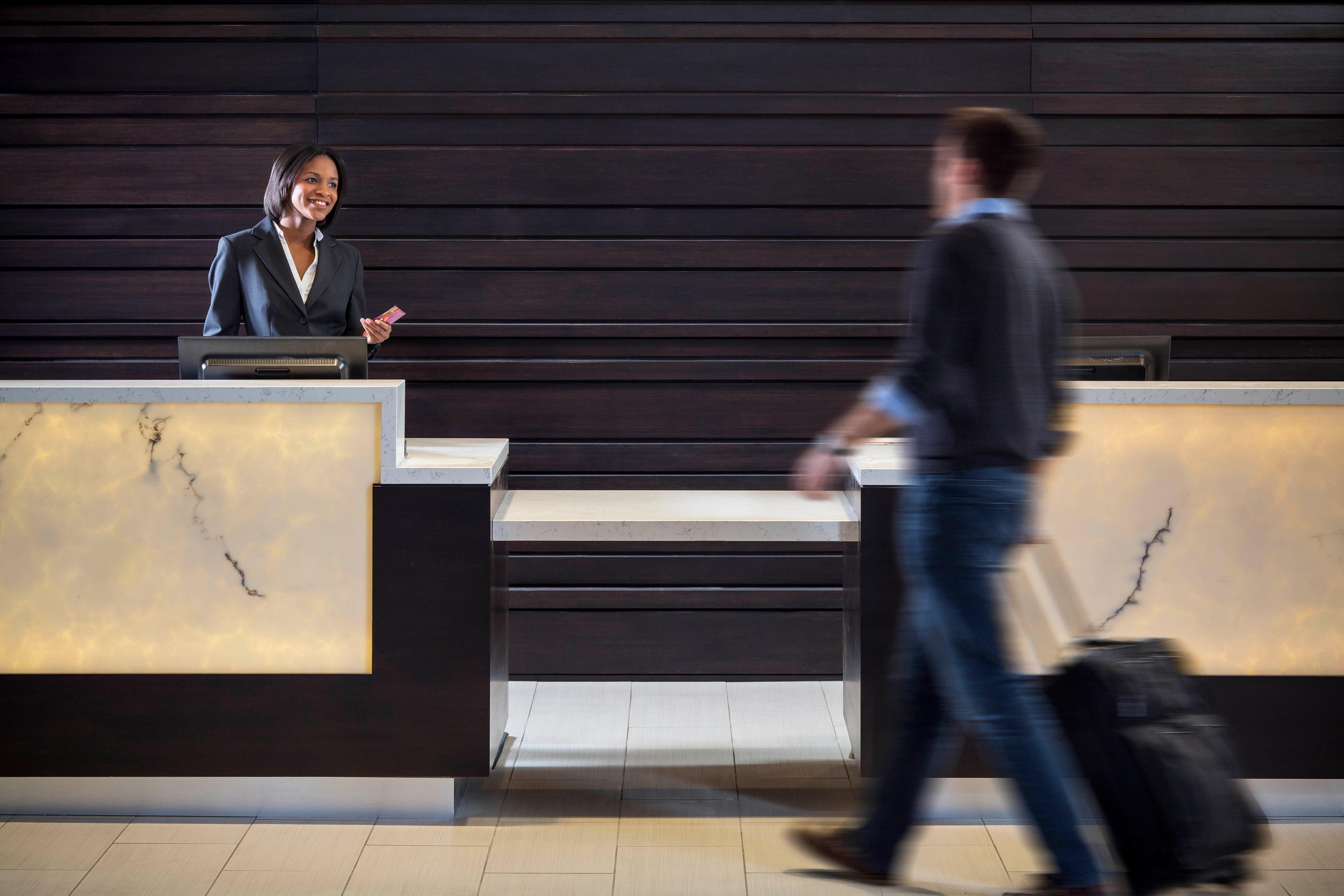 Crowne Plaza Atlanta - Midtown By Ihg Hotel Exterior photo