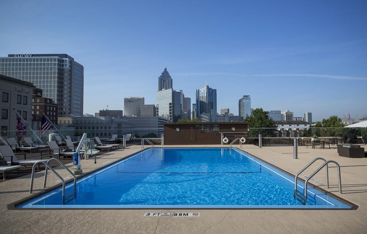 Crowne Plaza Atlanta - Midtown By Ihg Hotel Exterior photo
